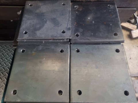 แผ่นเพลทเหล็ก